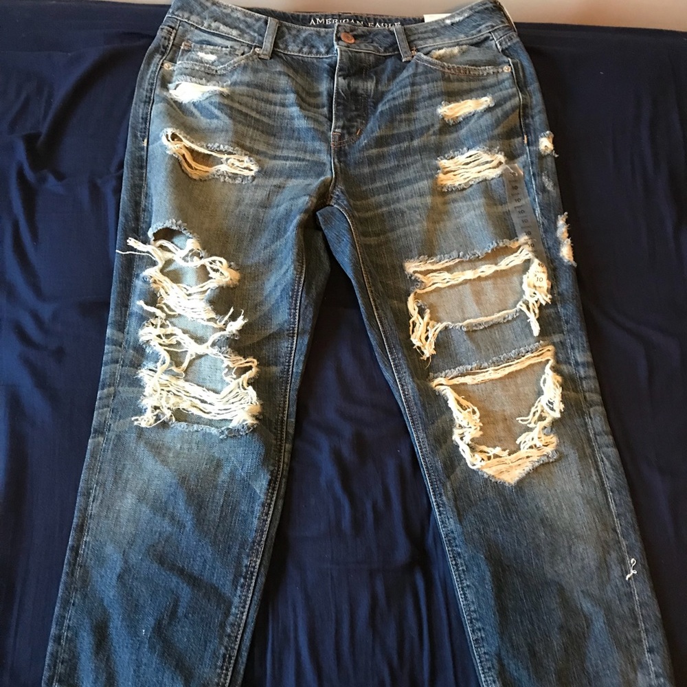 American Eagle ripped jeans